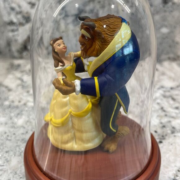 Hallmark Keepsake Beauty & the Beast Disney Christmas Ornament Magical Night - Picture 2 of 10